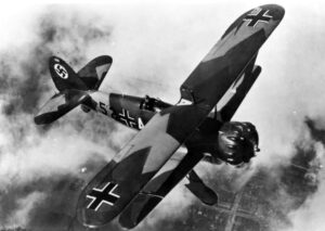 Henschel Hs 123 - German WW2 Aircraft & Warplanes - History